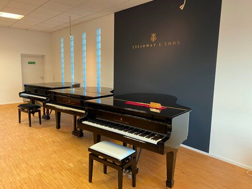 Steinway-Flügel im Steinway-Room